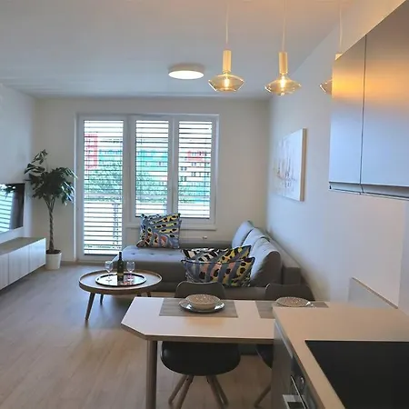 Apartamento Luxury 2 Nr3 By Bratislavatrip