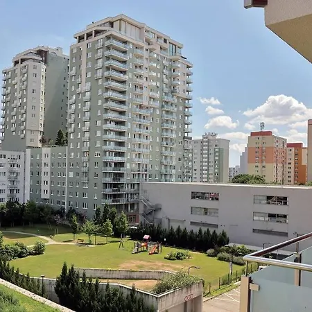 Apartamento Luxury 2 Nr3 By Bratislavatrip