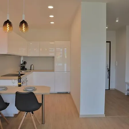 Luxury 2 Nr3 By Bratislavatrip Apartamento