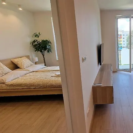 Luxury 2 Nr3 By Bratislavatrip Apartamento